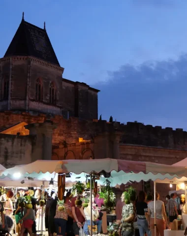 Les marchés nocturnes en Pays d’Uzès Pont du Gard