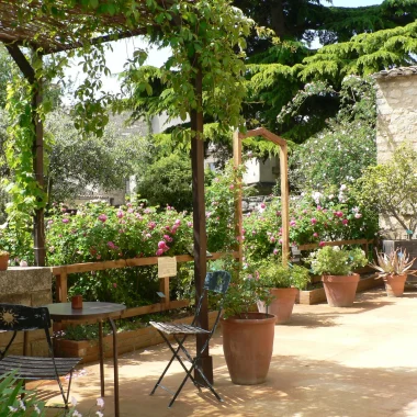 Le Jardin Médiéval d’Uzès et ses tours : entre histoire et écologie