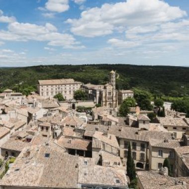The medieval garden of Uzès and its towers